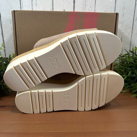 SOUL Naturalizer Beige Wedges, like new - Picture 8 of 8